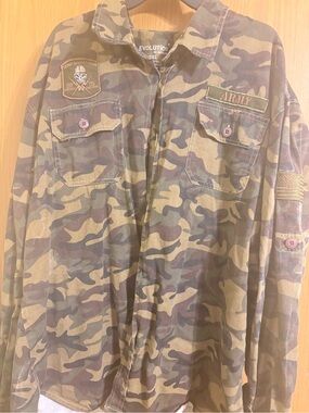 Camo Button-Up Military Style Shacket - Olive/Camo